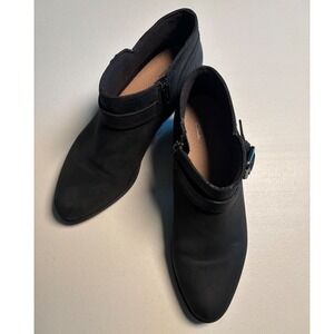 Clarks Collection Black Leather Ankle Boots Buckle Detail Women's Size 7.5M EUC